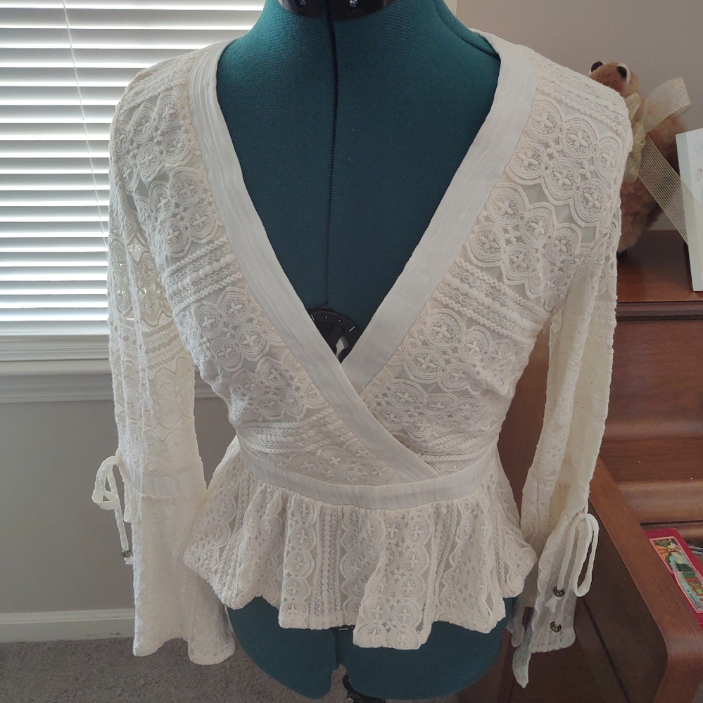 Moon River small top